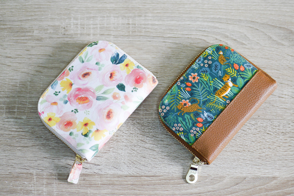 Mia Small Zip Around Wallet Pattern