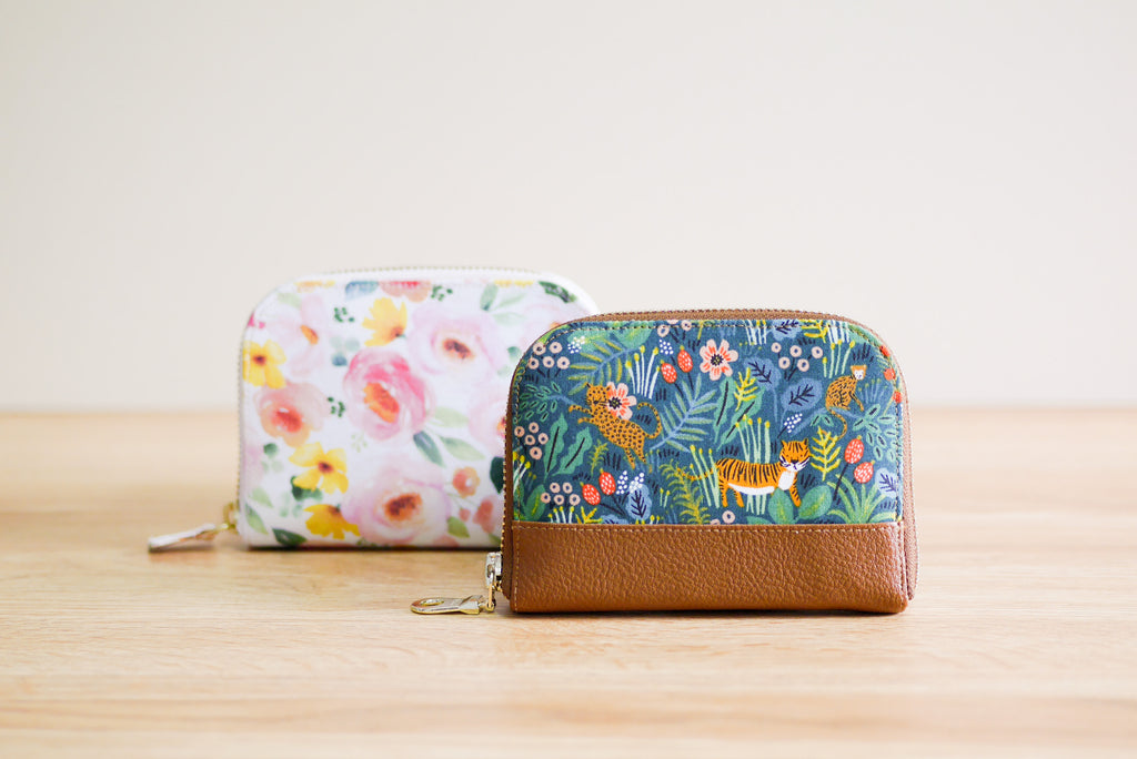 Mia Small Zip Around Wallet Pattern