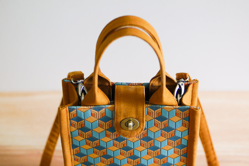 Jean Mini Vertical Tote Pattern