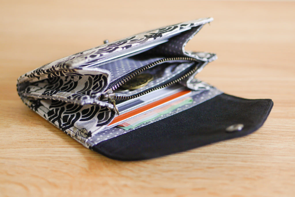 Small Amelia Envelope Wallet Pattern