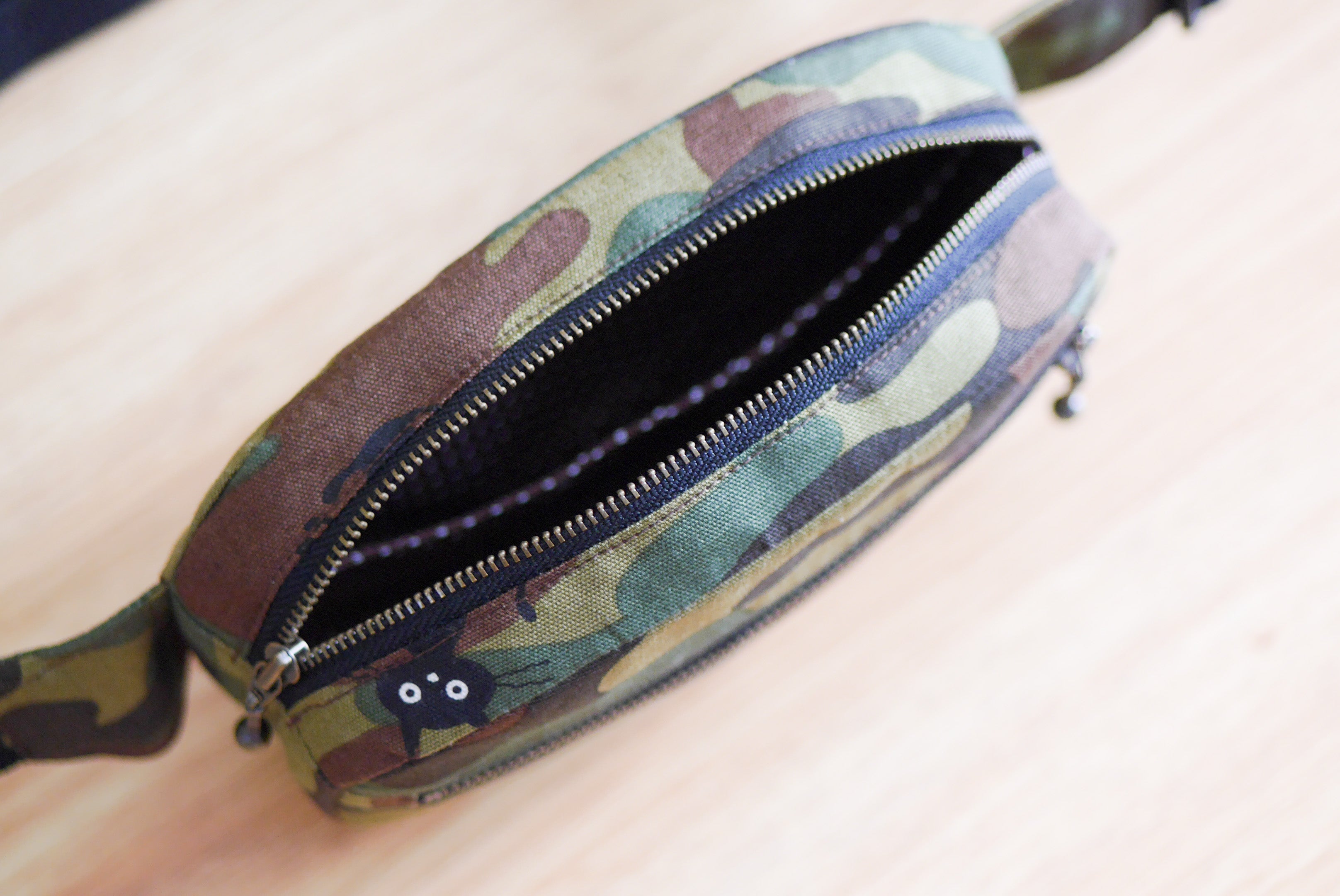 Her Belt Bag Pattern